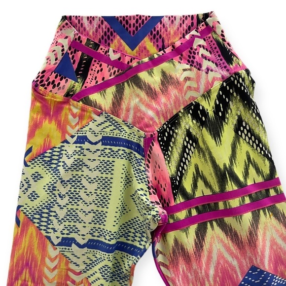 Brazilian Retro Tropical Neon Colorful High-Waisted Crossover Crop‎ Leggings OS - Picture 2 of 4